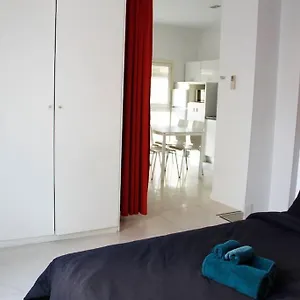 Cosy / Literally At The Foot Of Alhambra Apartamento