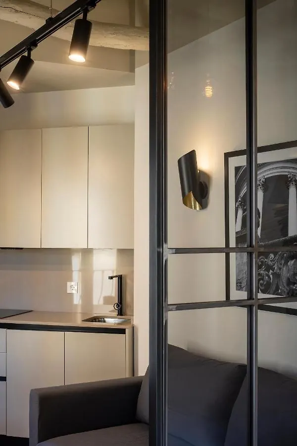 Apartment Home4U, Plaza Nueva 1 Granada Spain